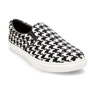 Steve Madden Black and White Houndstooth Sneakers